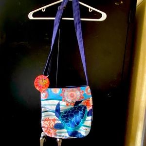 NWT women’s Paul Brent artwork purse/shoulder bag